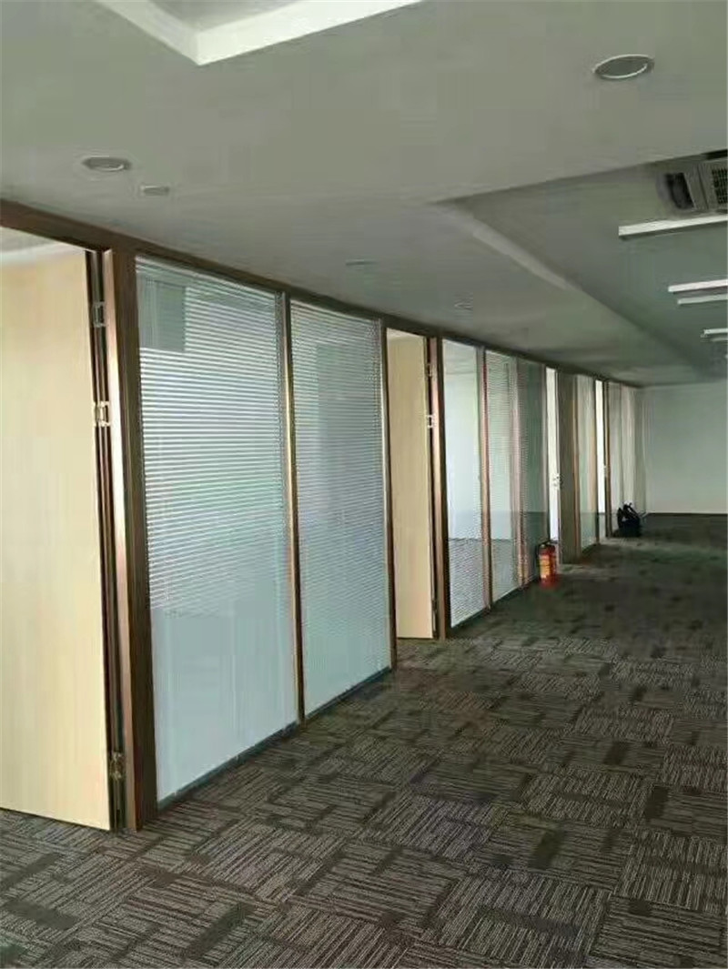 办公玻璃蜜柚视频了app下载汅api免费下载的趋势
